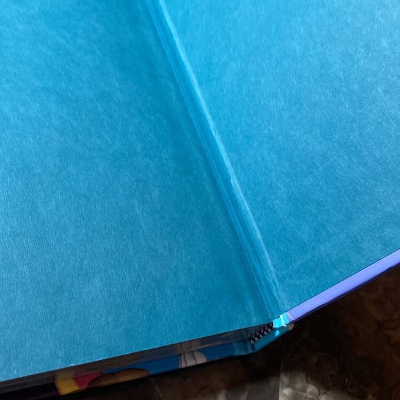 New Disney Storybook Collection:A treasury of Tales. 10 fully animated stories. - Picture 5 of 16